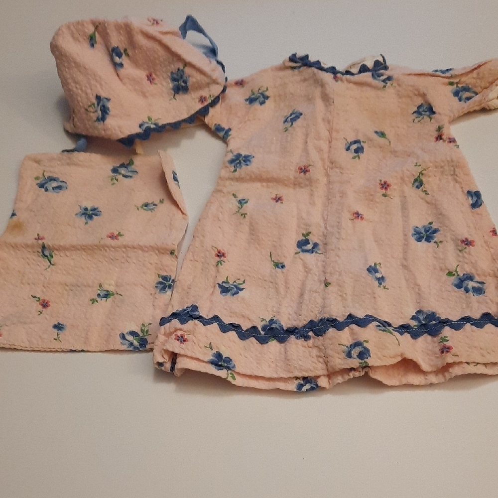 Vintage 1950's Pink and Blue doll night gown Set Hand made